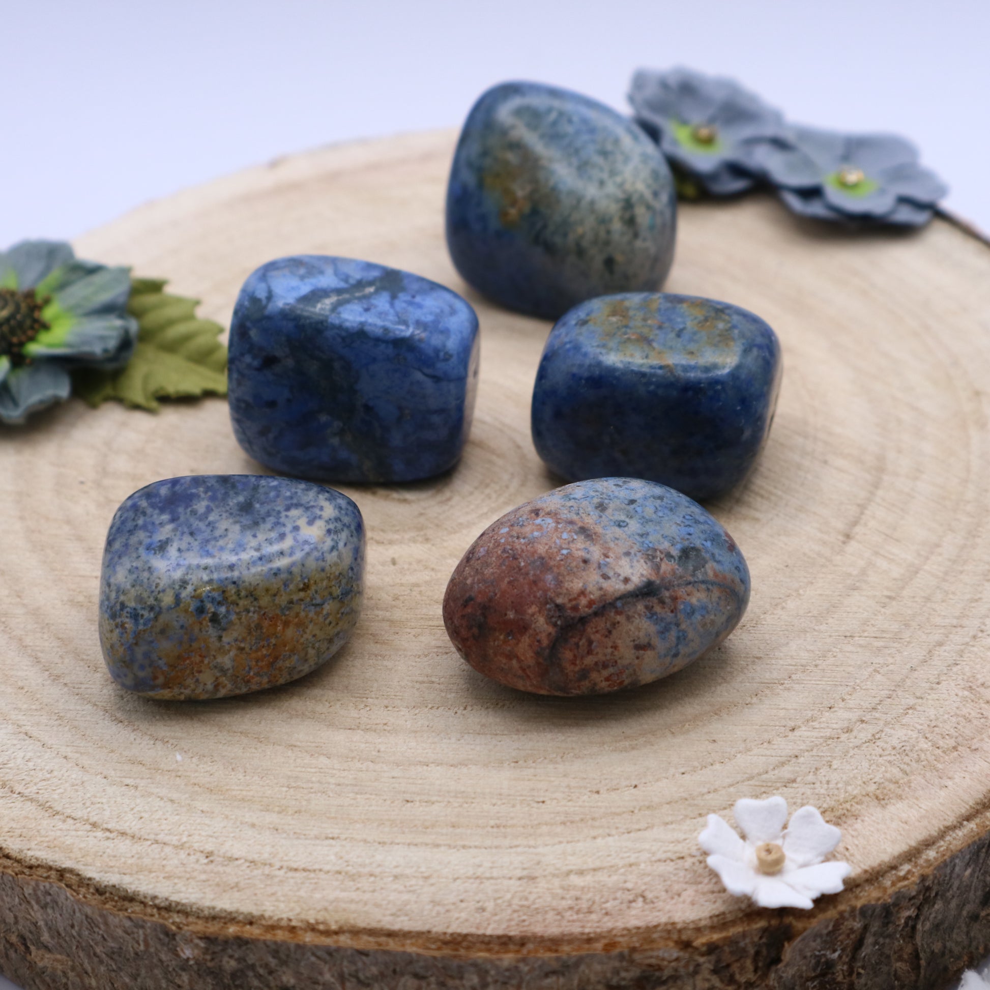 Five pieces of Dumortierite crystals