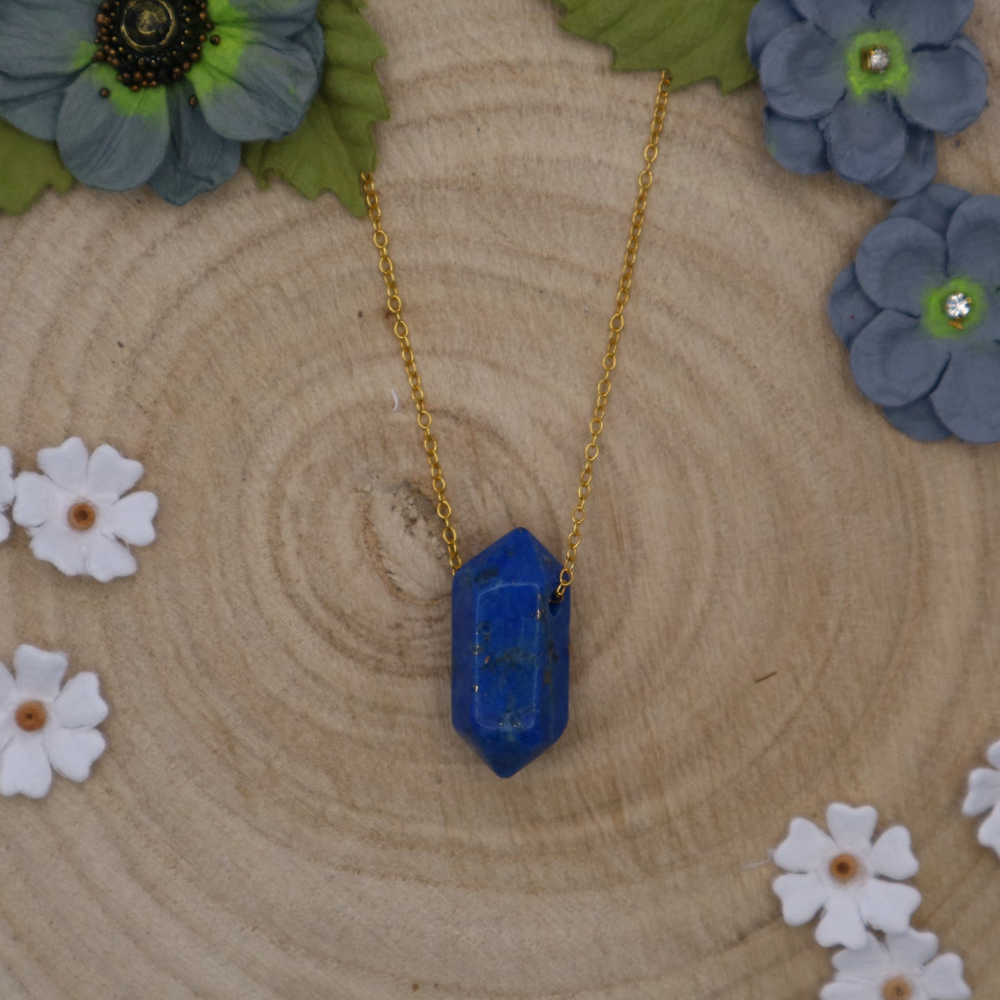 Small Lapis Lazuli crystal on gold fine necklace chain